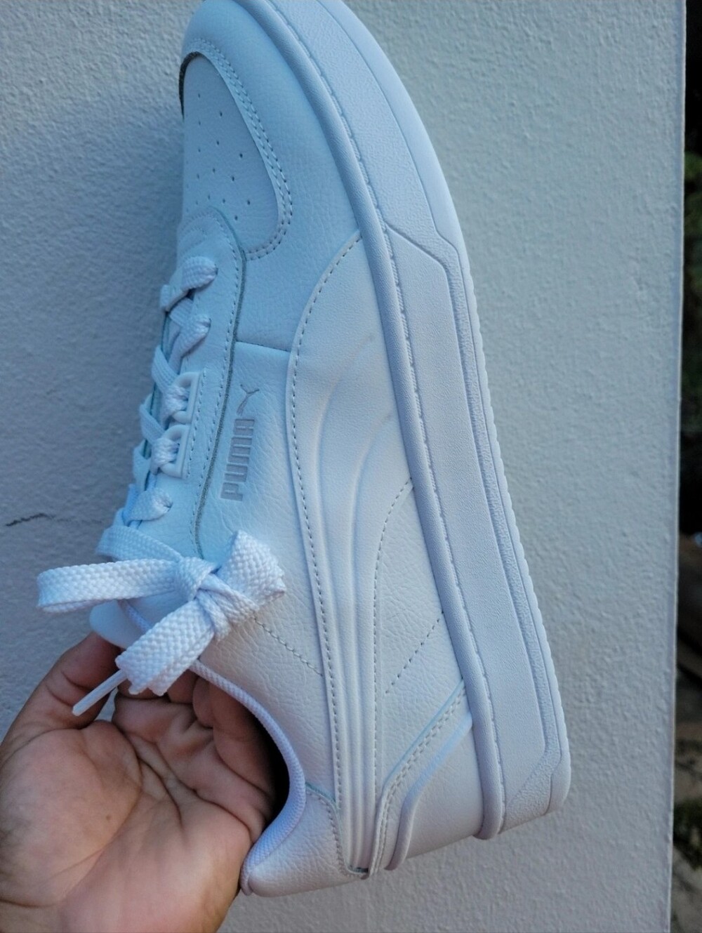 Tenis Puma Caven 2.0 Lux Blanco / Gris Talla 12 US (NIB)